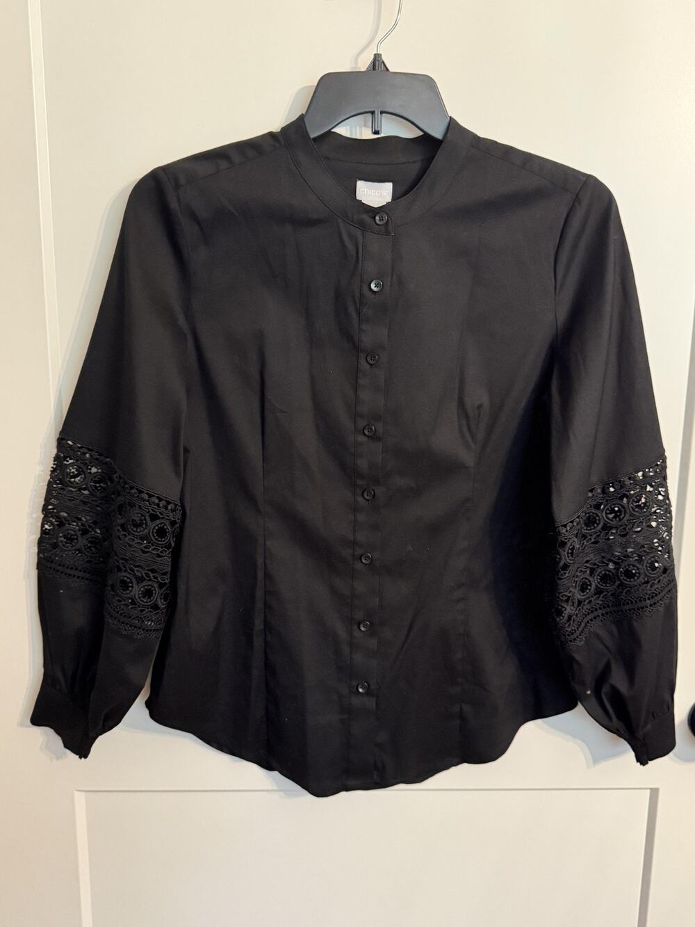 Chico's Blouse Sz 8 Black Crochet Lace Balloon Sleeve Button Front Top Dressy